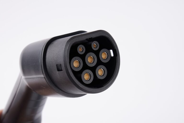 Why Quality Adapters Matter and How Nexwave Goods Delivers